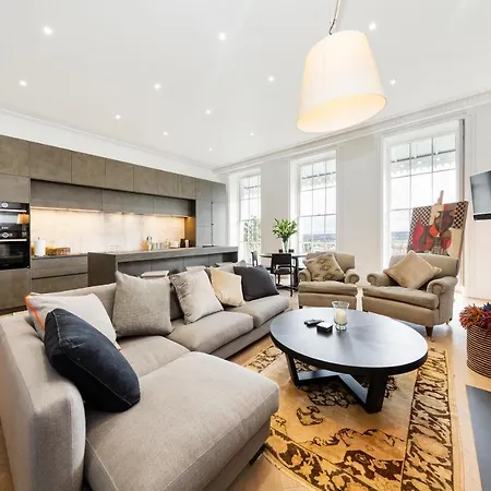 Luxurious Royal York Crescent By Bijou Boutique * Bristol