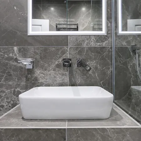 Luxurious Royal York Crescent By Bijou Boutique Apartment *