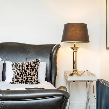 Luxurious Royal York Crescent By Bijou Boutique Bristol