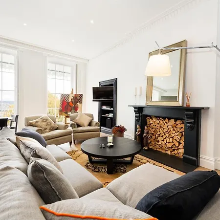 Luxurious Royal York Crescent By Bijou Boutique Bristol